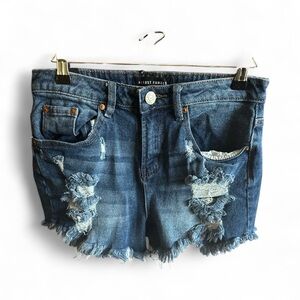 Almost Famous Women’s Size 3 Juniors Blue Distressed Denim Shorts Casual Bottoms